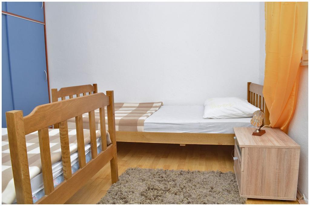 Apartments Luciano Seget Vranjica Chambre photo