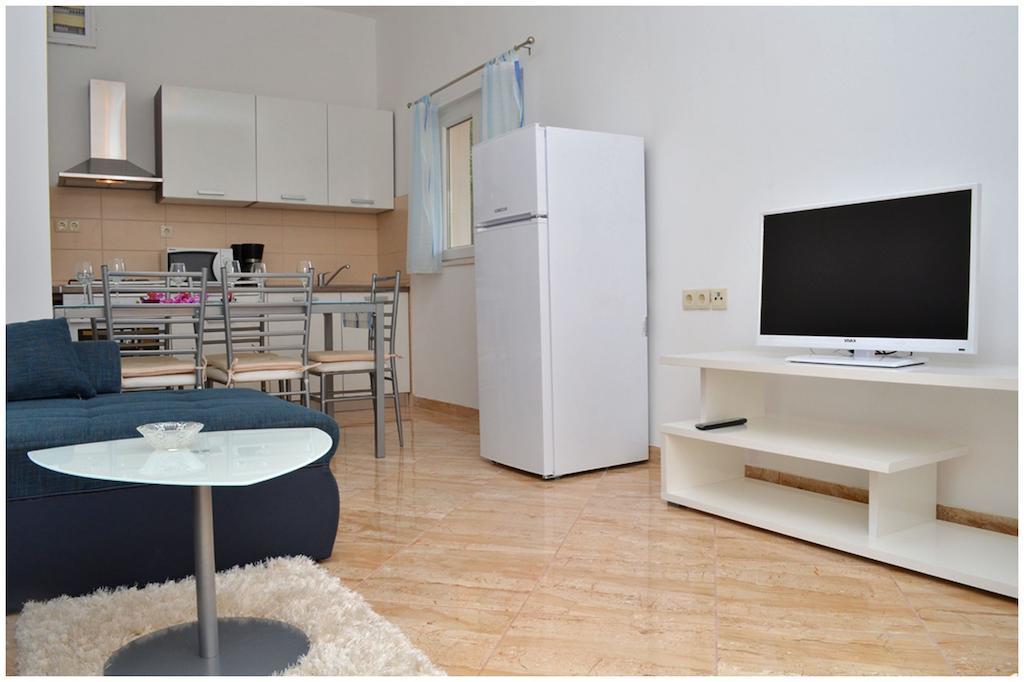 Apartments Luciano Seget Vranjica Chambre photo